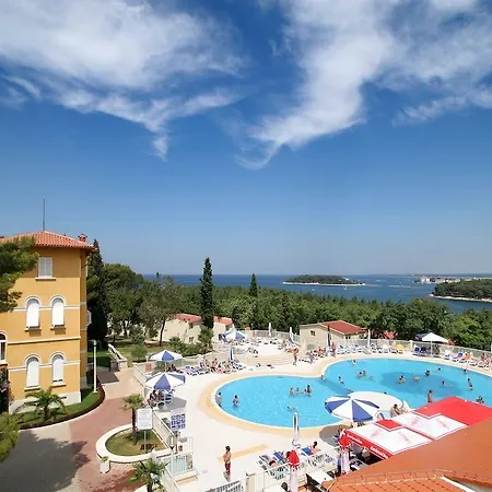 Bellevue Plava Laguna Hotel 4*