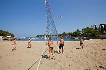 Otel Bellevue Plava Laguna 4*